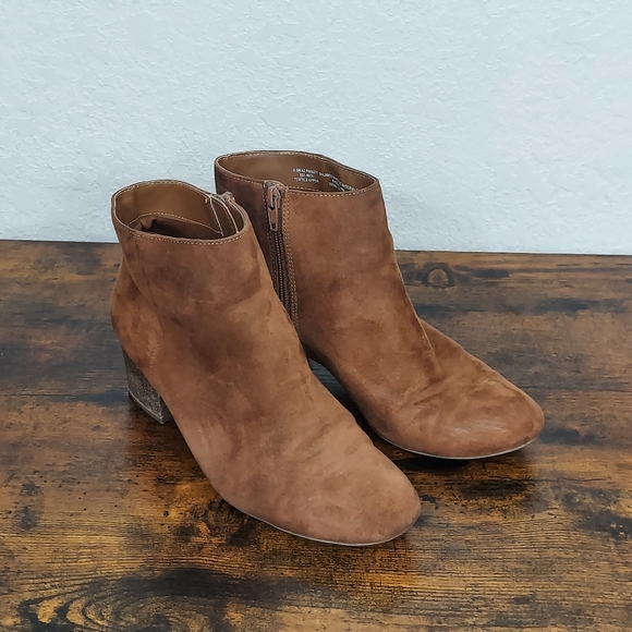 Arizona Jean Company Shoes - AZ Paisley Brown Booties 8 5